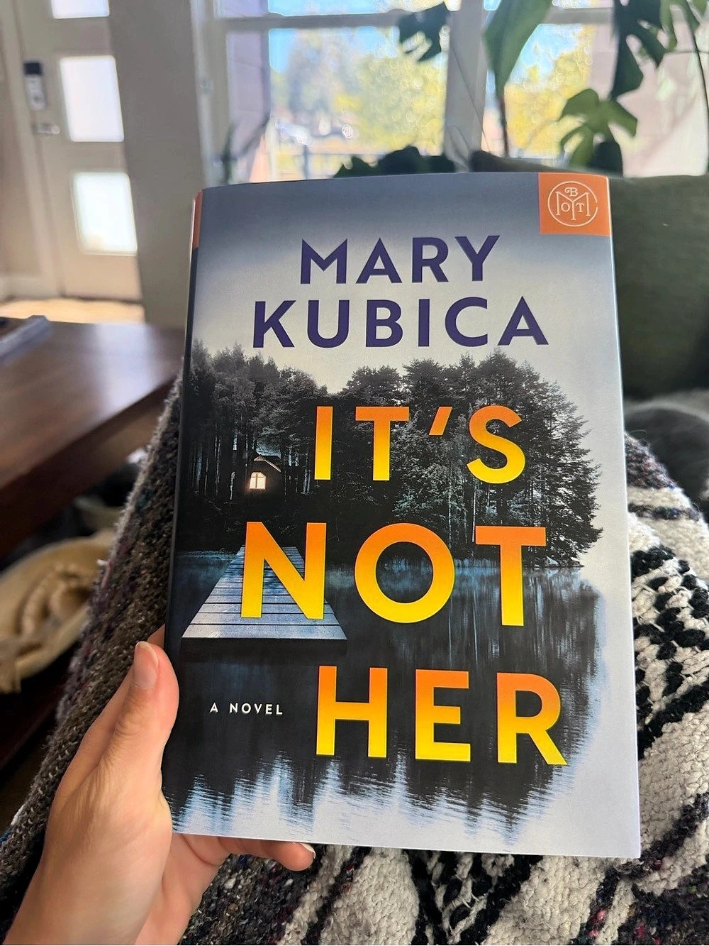 It's Not Her by Mary Kubica